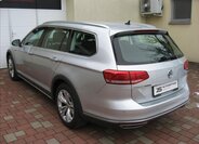 Volkswagen Passat 10