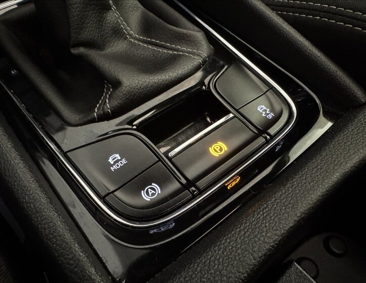 Škoda Karoq SUV / Terénní 2,0 l 110 kw