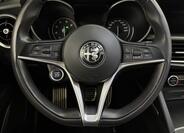 Alfa Romeo Stelvio 9