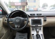 Volkswagen Passat Kombi 2,0 l 103 kw