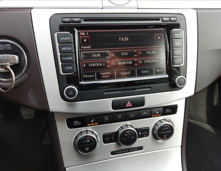 Volkswagen Passat Sedan / Limuzína 2,0 l 130 kw