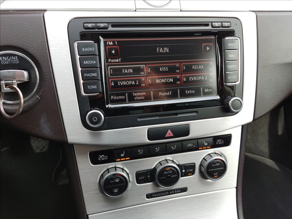 Volkswagen Passat Sedan / Limuzína 2,0 l 130 kw