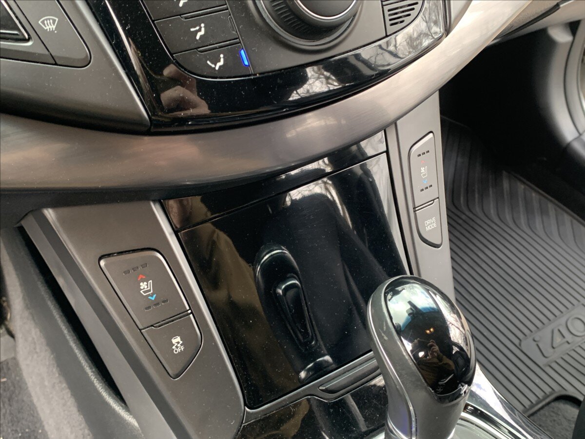 Hyundai i40 Kombi 1,7 l 100 kw