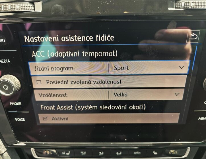 Volkswagen Golf Kombi 2,0 l 110 kw