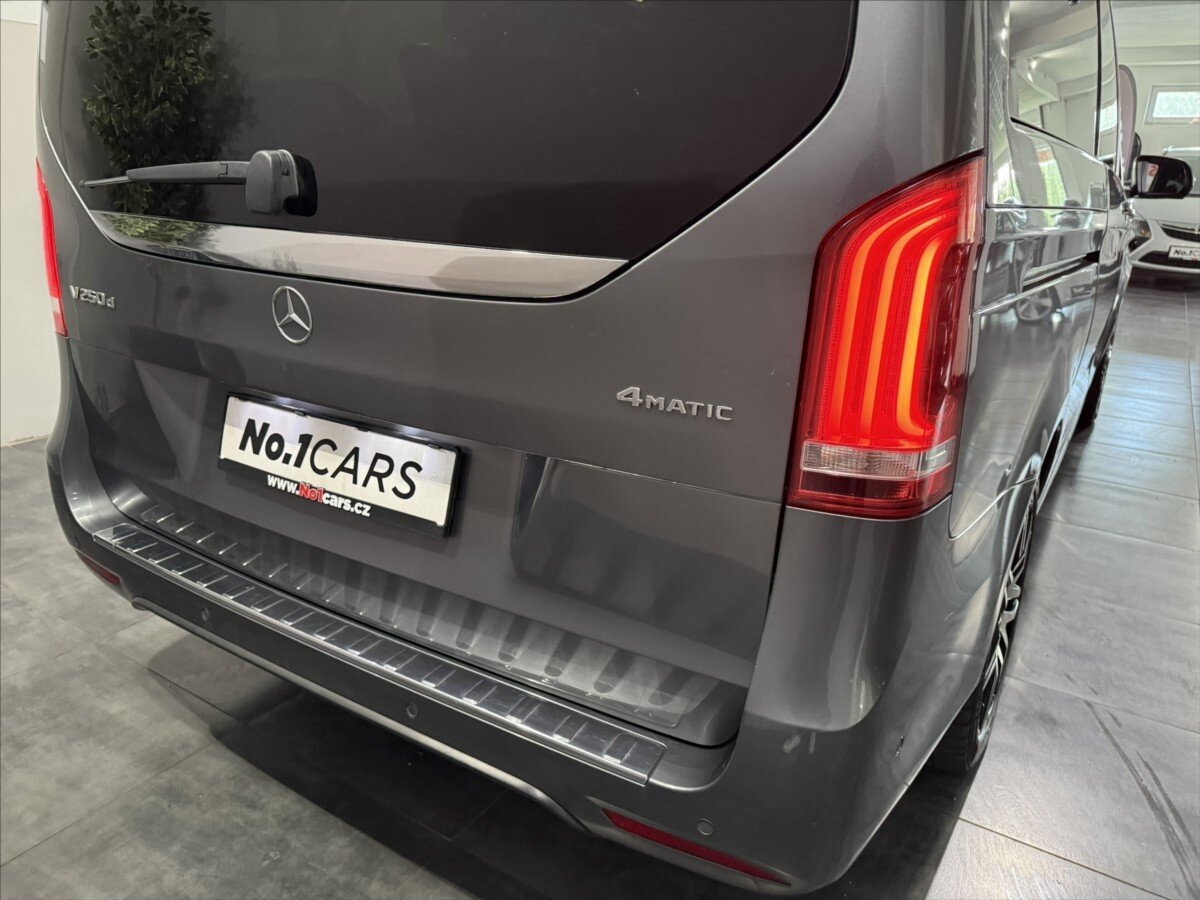 Mercedes-Benz Třídy V Kombi 2,0 l 140 kw