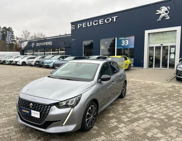 Peugeot 208 Hatchback 1,2 l 74 kw