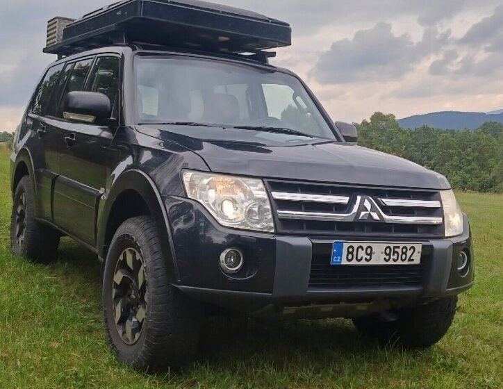 Mitsubishi Pajero SUV / Terénní 0,0 0