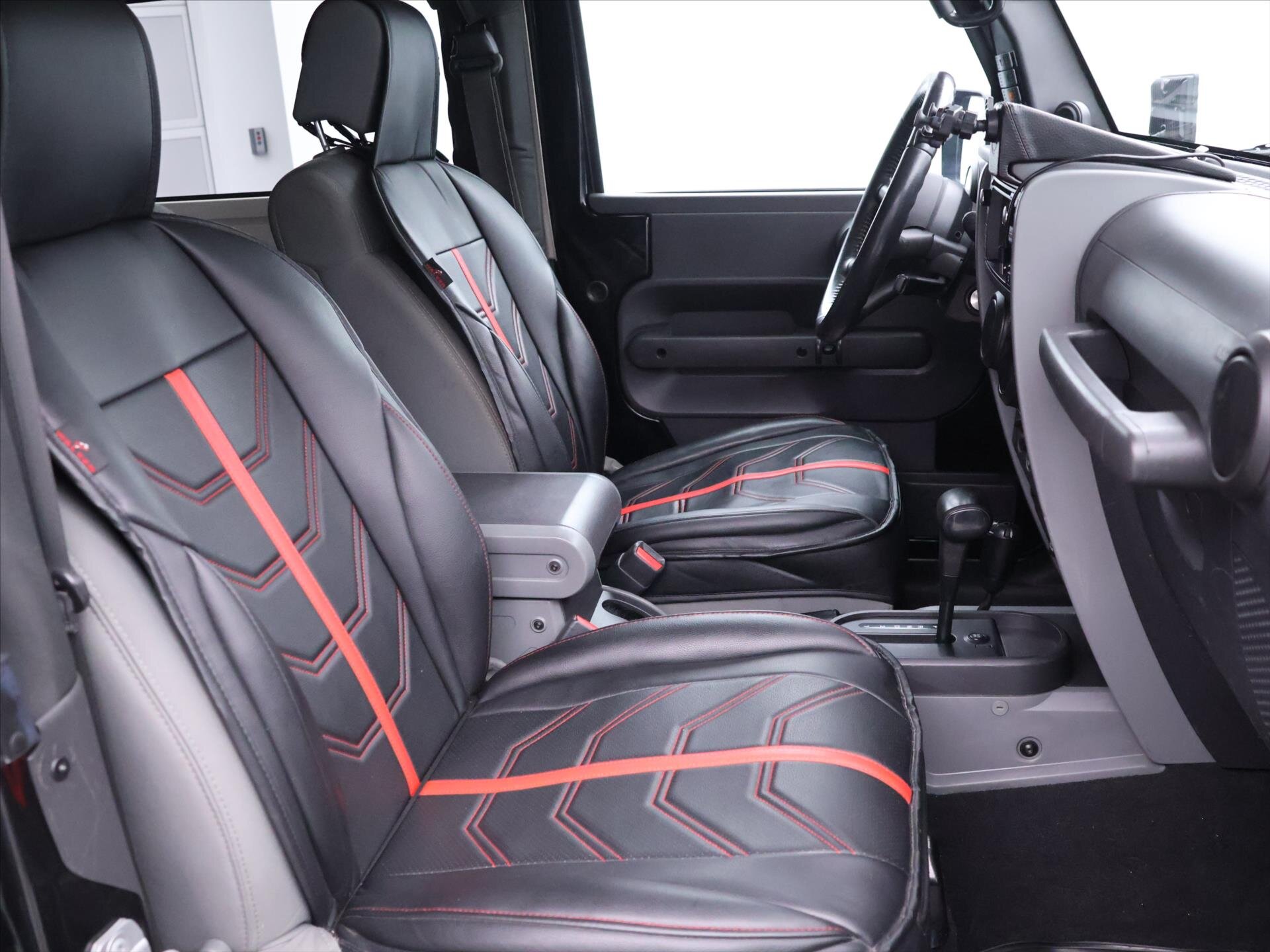 Jeep Wrangler Ostatní 2,8 l 130 kw