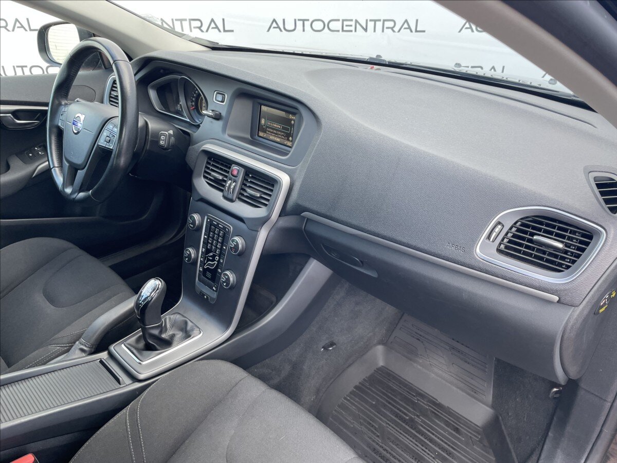 Volvo V40 Hatchback 2,0 l 88 kw