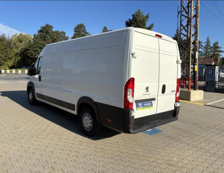 Peugeot Boxer 5