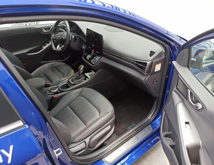 Hyundai IONIQ 10