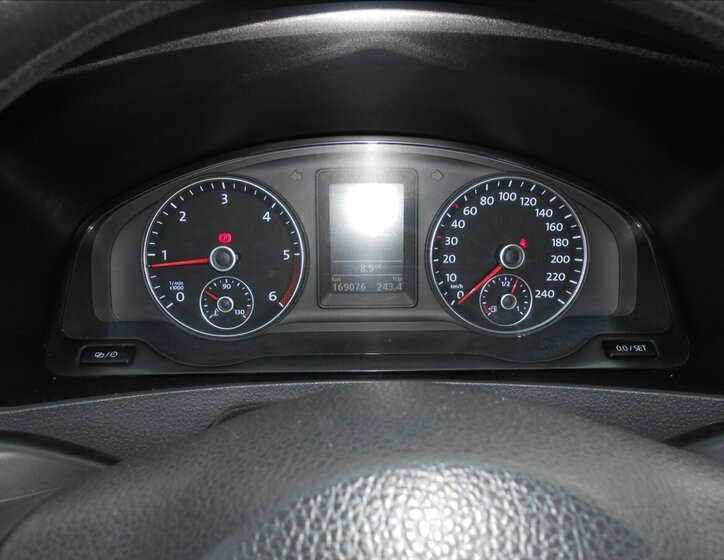 Volkswagen Transporter 18