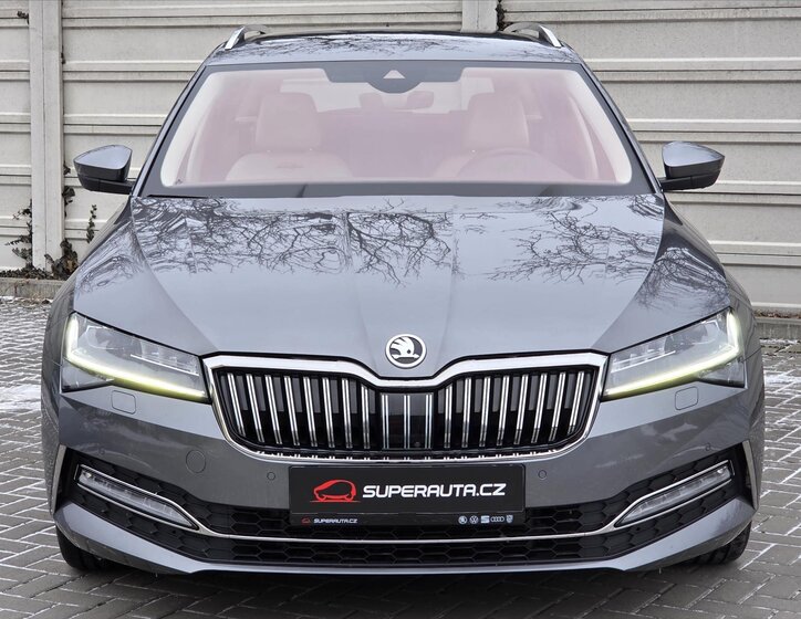 Škoda Superb Kombi 2,0 l 147 kw