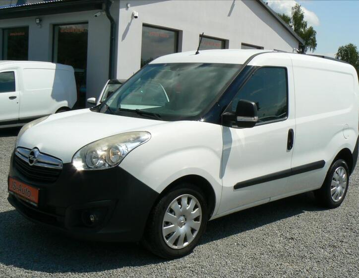 Opel Combo 1