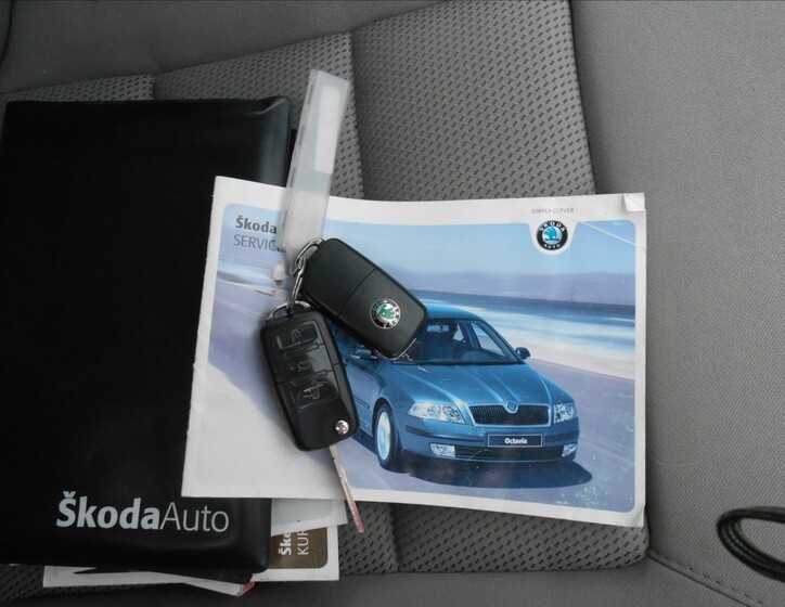 Škoda Octavia 16