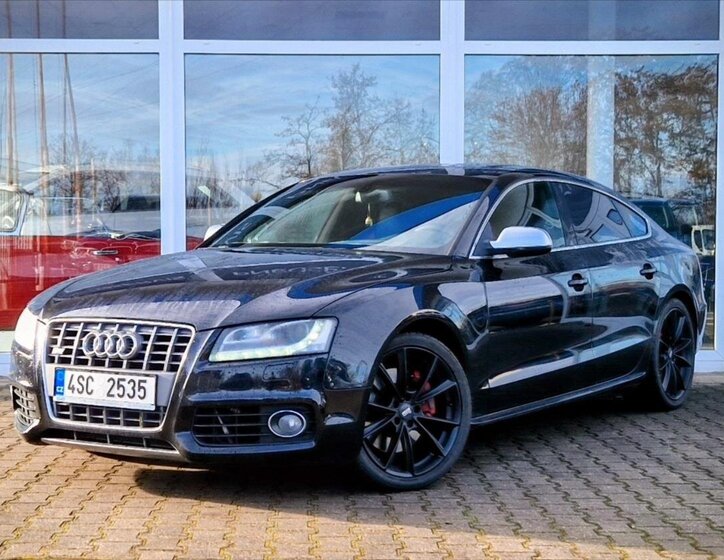 Audi S5 Sedan / Limuzína 3,0 l 245 kw