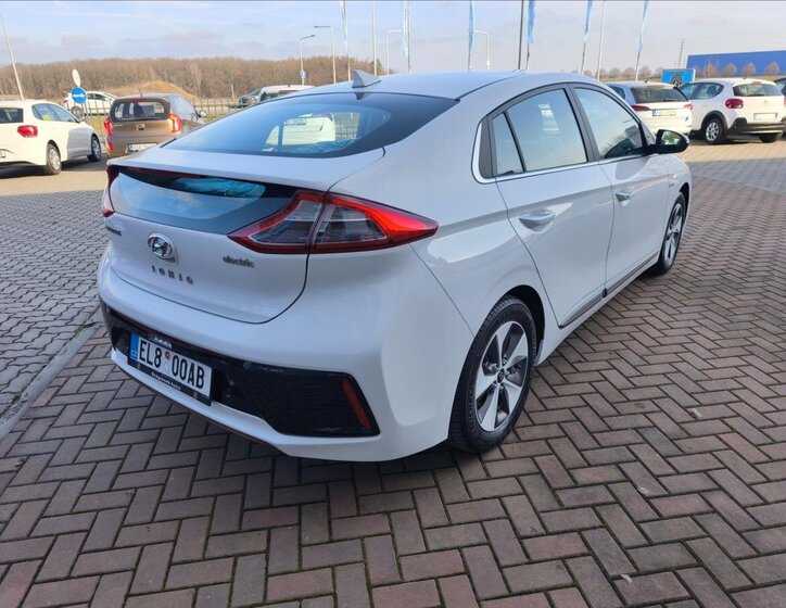 Hyundai IONIQ Hatchback 0,0 88 kw