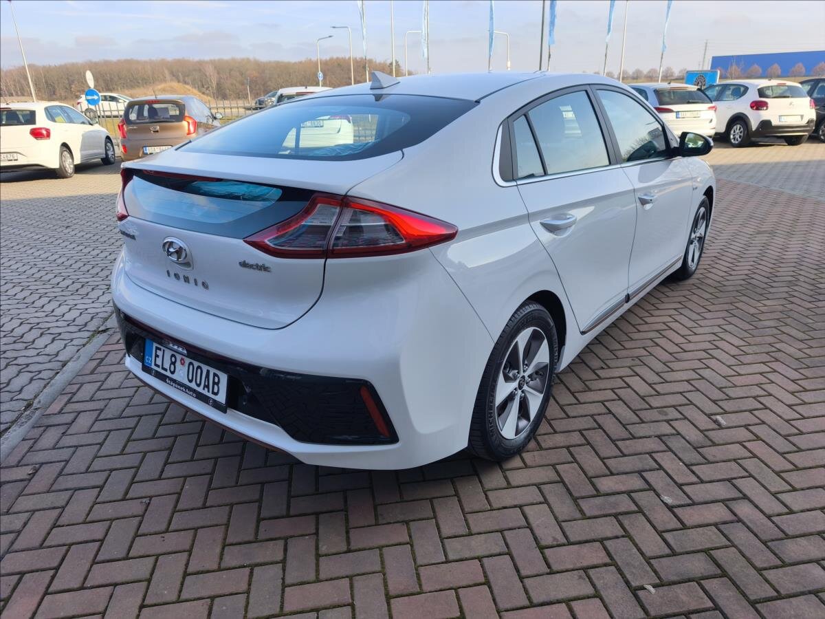 Hyundai IONIQ Hatchback 0,0 88 kw