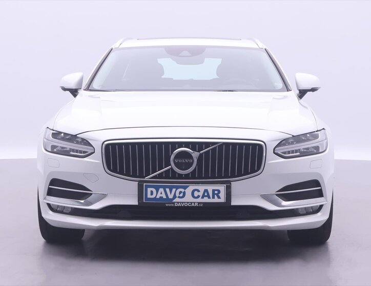Volvo V90 2