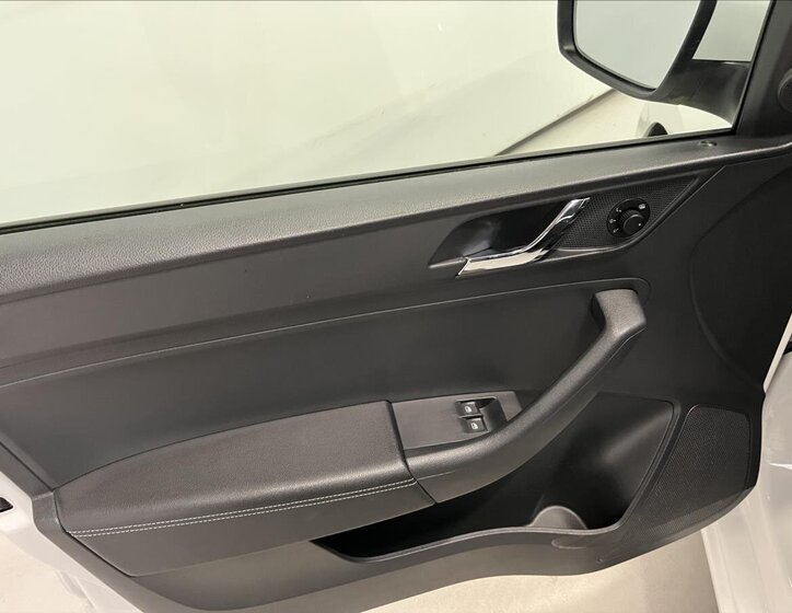 Škoda Rapid Liftback 1,2 l 66 kw