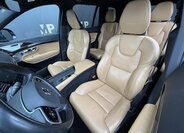 Volvo XC90 SUV / Terénní 2,0 l 173 kw