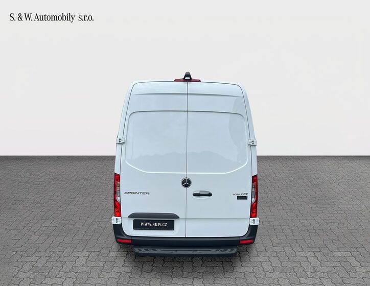 Mercedes-Benz Sprinter 6