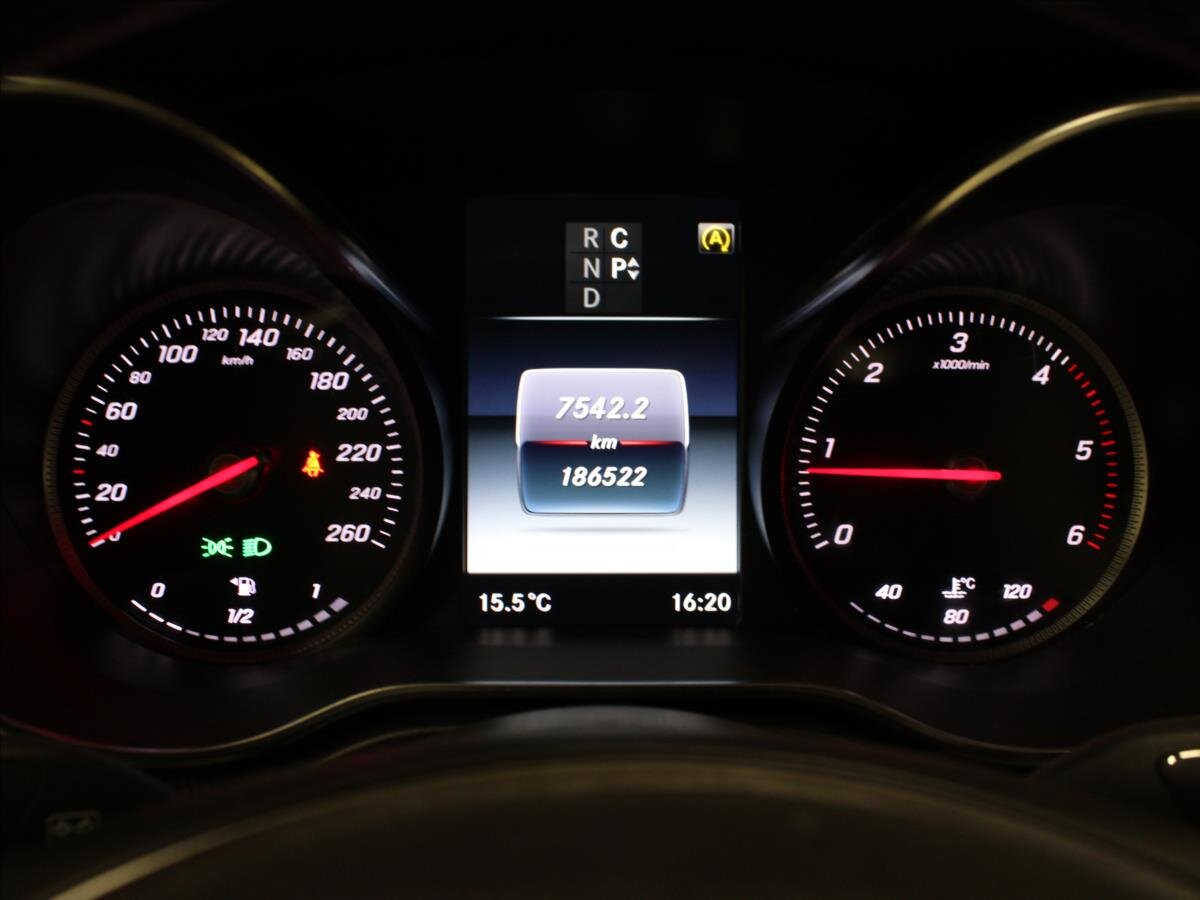 Mercedes-Benz Třídy V Kombi 2,1 l 140 kw