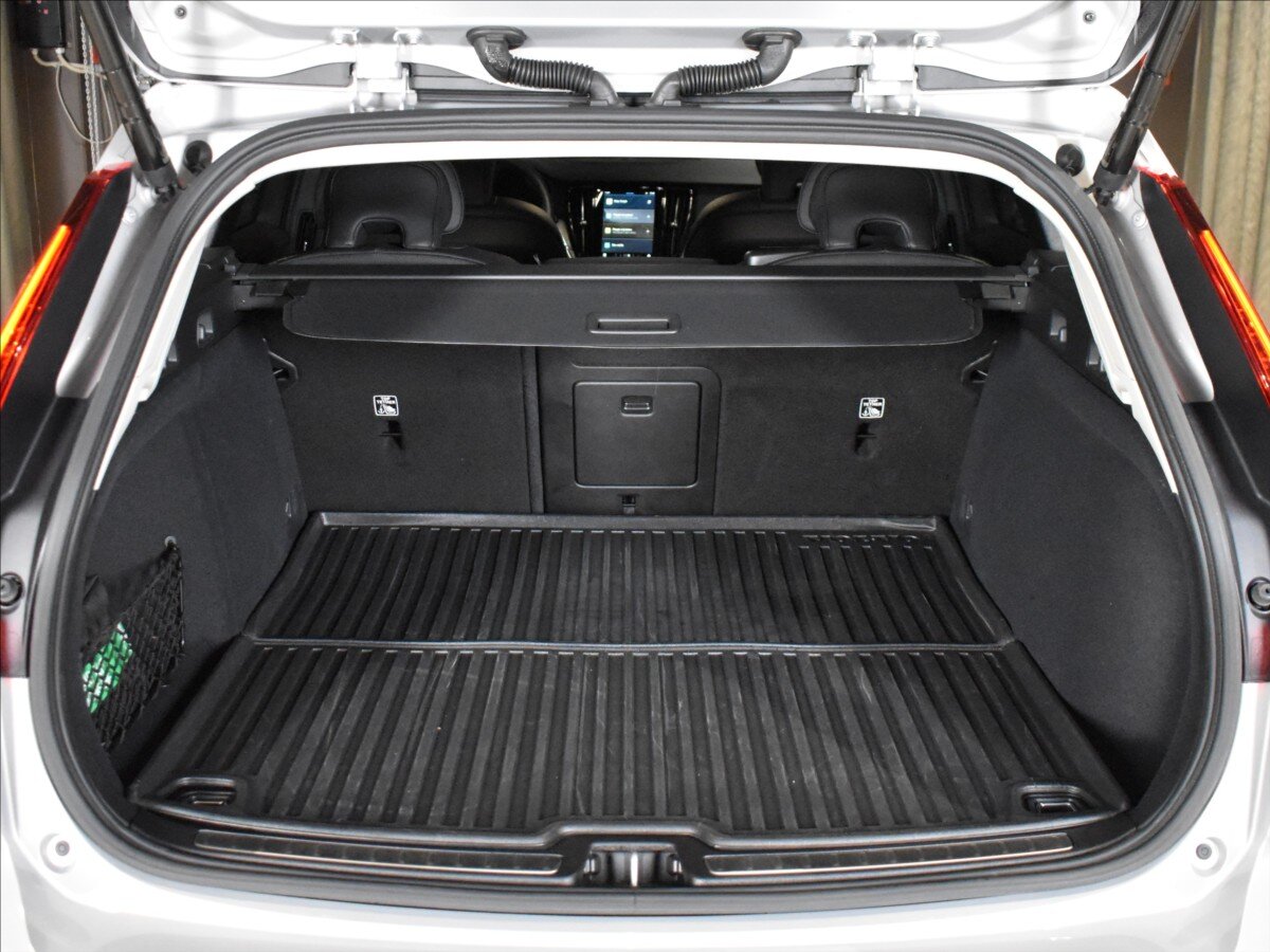 Volvo V60 Kombi 2,0 l 257 kw