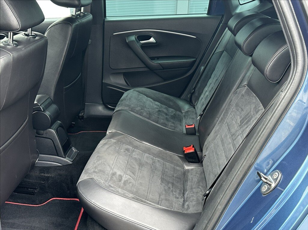 Volkswagen Polo Hatchback 1,8 l 141 kw