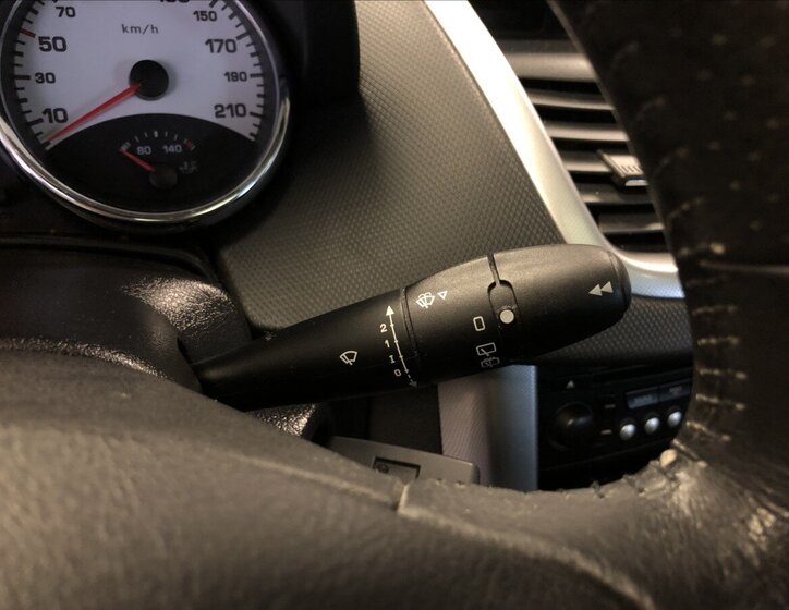 Peugeot 207 Kombi 1,4 l 70 kw