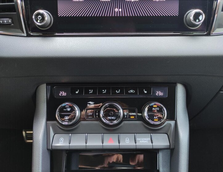 Škoda Karoq SUV 2,0 l 110 kw