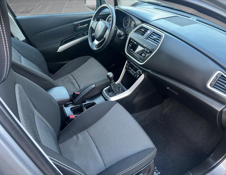 Suzuki SX4 S-Cross SUV / Terénní 1,6 l 88 kw