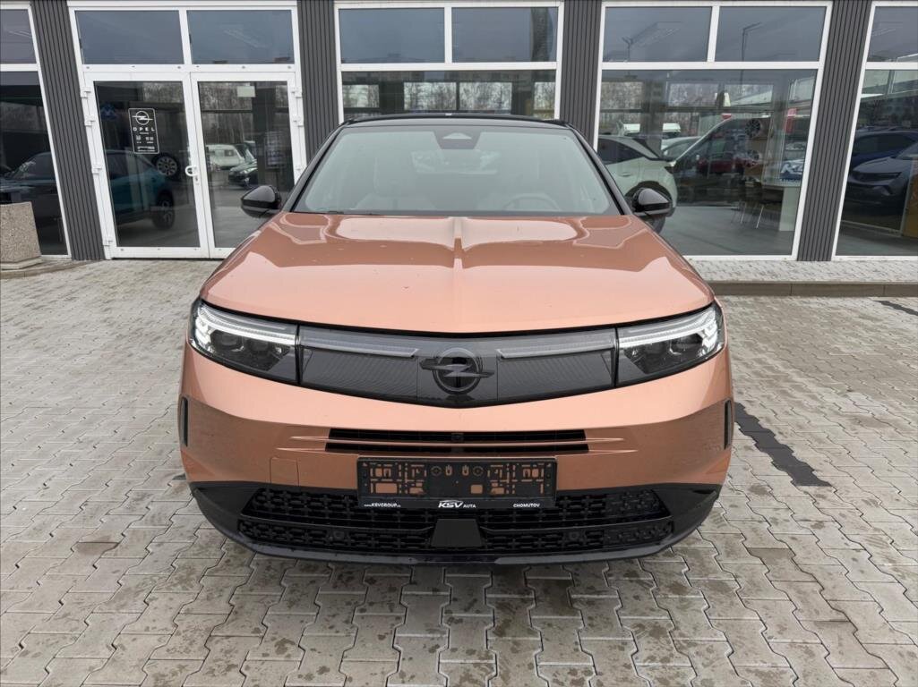 Opel Grandland SUV 1,2 l 107 kw