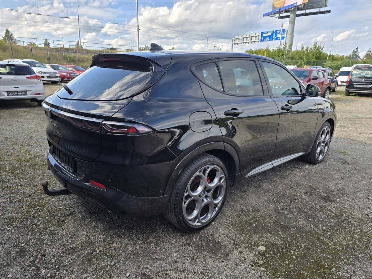 Alfa Romeo Tonale SUV / Terénní 1,5 l 117 kw