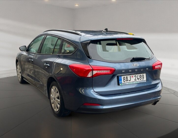 Ford Focus Kombi 999,0 92 kw