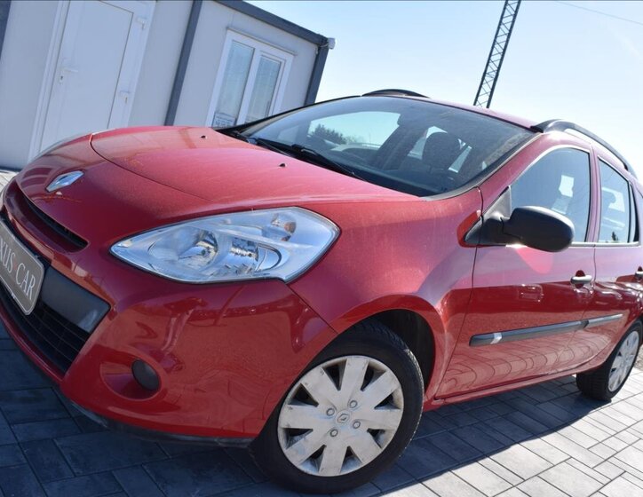Renault Clio Kombi 1,1 l 74 kw