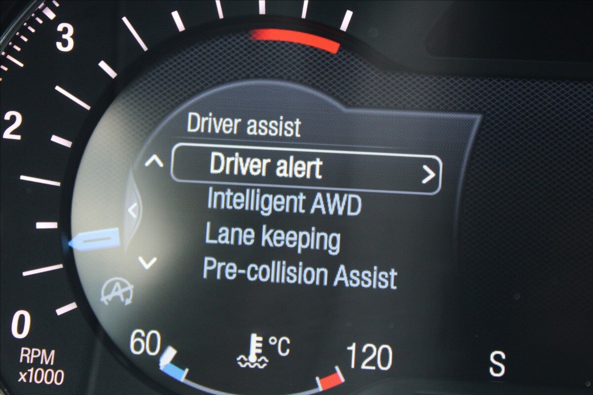 Ford Edge SUV / Terénní 2,0 l 154 kw