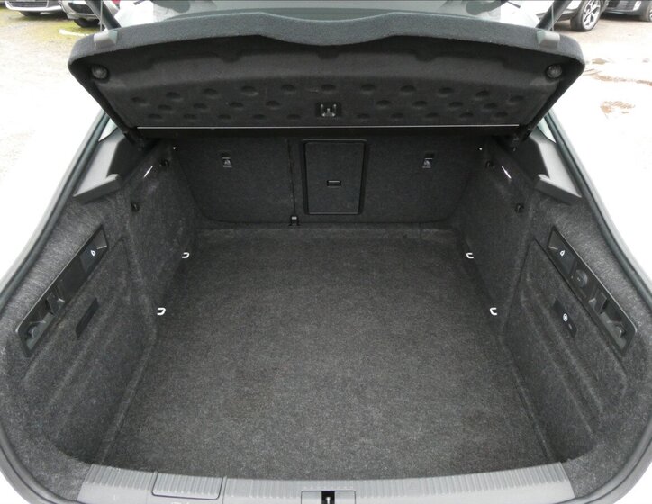 Škoda Superb Sedan 2,0 l 110 kw