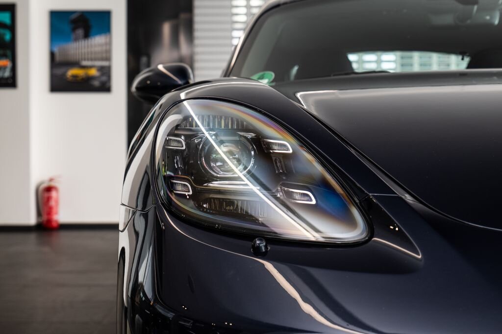 Porsche Cayman Kupé 2,5 l 257 kw