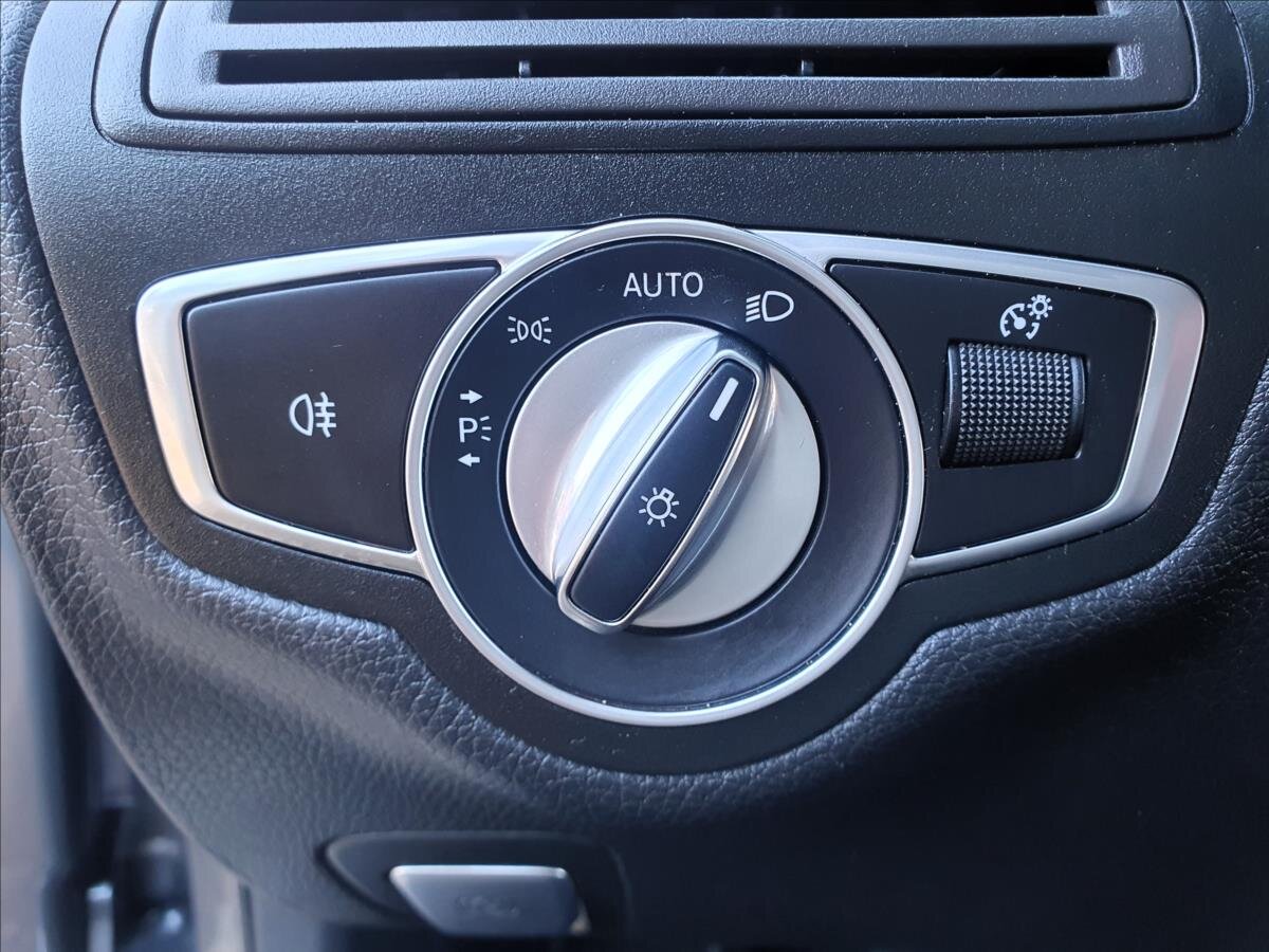 Mercedes-Benz Třídy C Kombi 1,6 l 90 kw