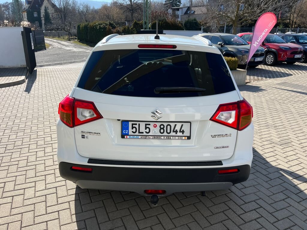 Suzuki Vitara SUV / Terénní 1,6 l 88 kw