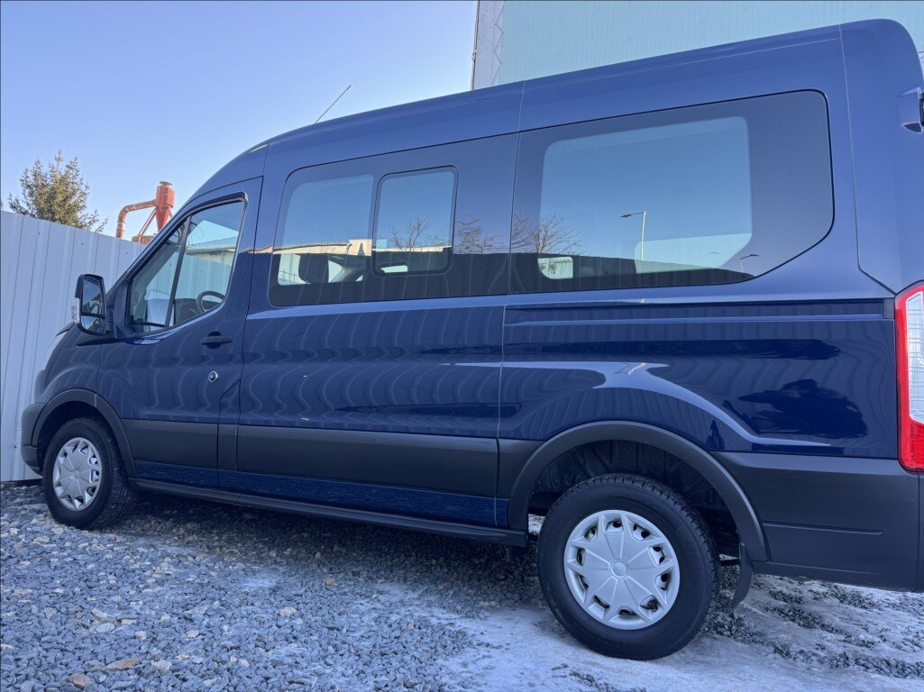 Ford Transit Kombi 2,0 l 96 kw