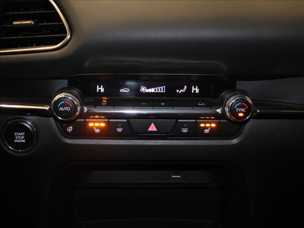 Mazda CX-30 SUV / Terénní 2,0 l 132 kw