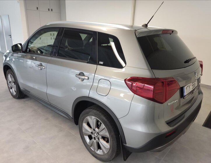 Suzuki Vitara Hatchback 1,4 l 95 kw