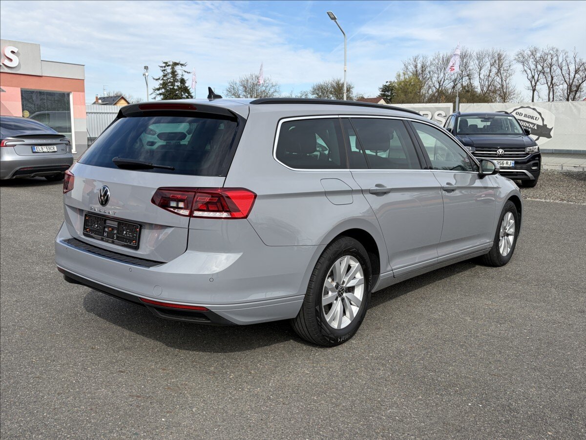 Volkswagen Passat Kombi 2,0 l 110 kw