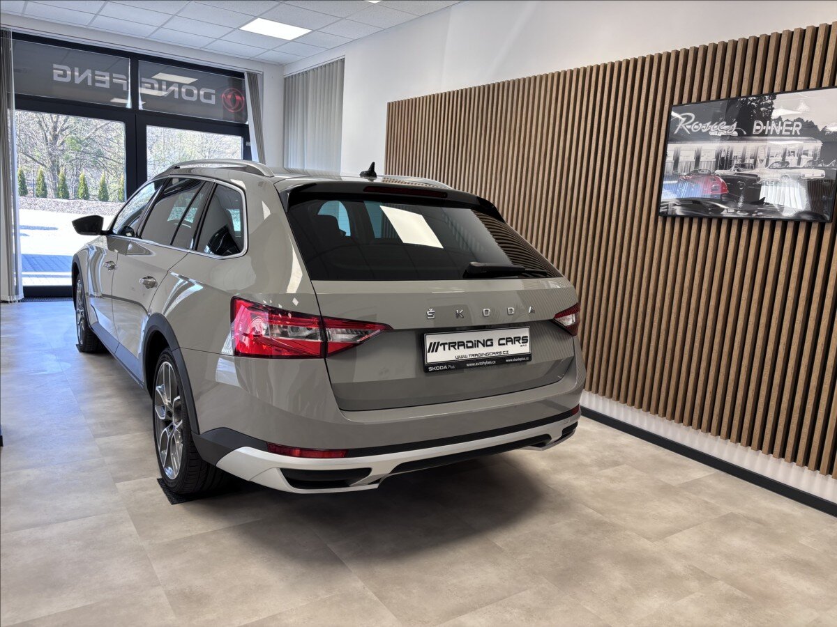 Škoda Superb Kombi 2,0 l 206 kw