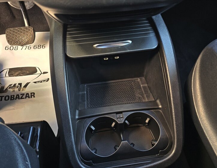 Mercedes-Benz Třídy V Kombi 2,0 l 174 kw