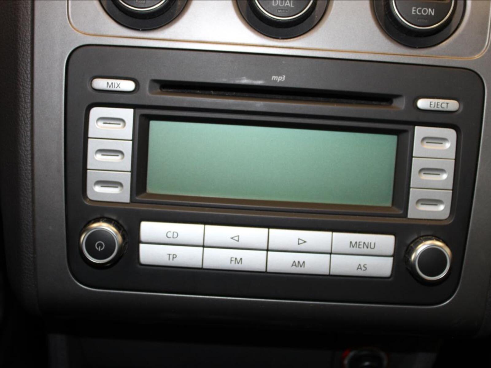 Volkswagen Touran 33