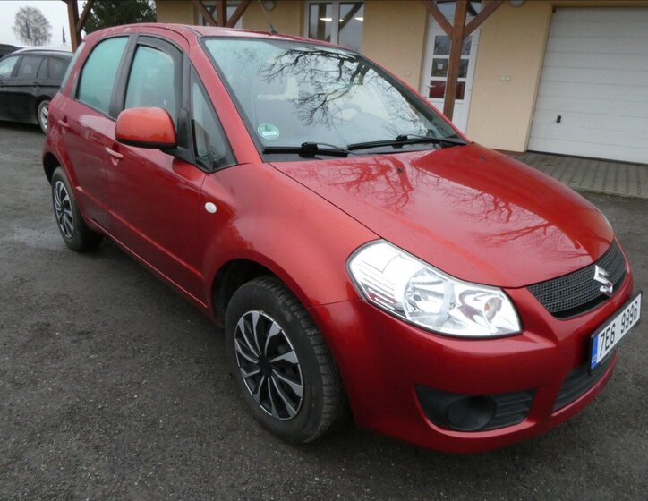 Suzuki SX4 Hatchback 1,6 l 79 kw