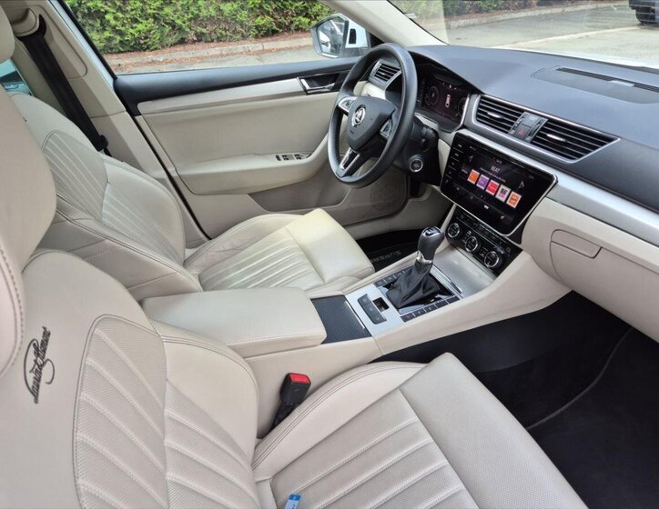 Škoda Superb Kombi 2,0 l 140 kw